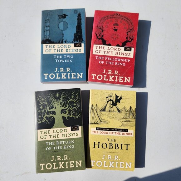 NEW J.R.R. Tolkien Book Bundle Set The Hobbit Lord of the Rings 4 Books Paperbac - Picture 2 of 11